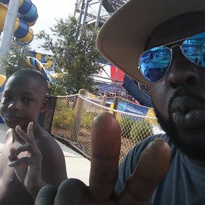 Meet your Posher, Christian